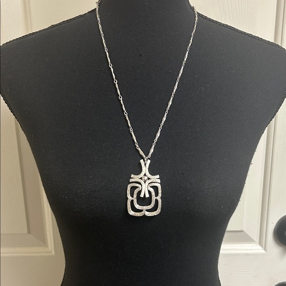 Avon Jewelry - Avon Vintage Celtic Flair Pendant Necklace: 1970's Stunning Bar Link Chain, 24”